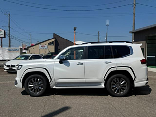 Toyota Land cruiser image 8