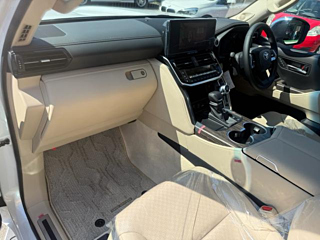 Toyota Land cruiser image 14