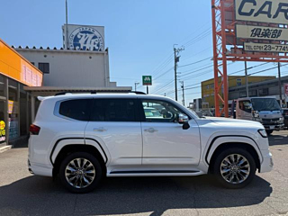 Toyota Land cruiser image 3