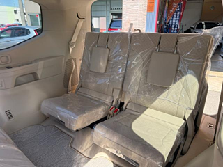 Toyota Land cruiser image 19