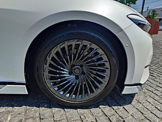 Toyota Crown image 9