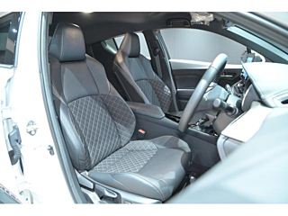 Toyota C HR image 18