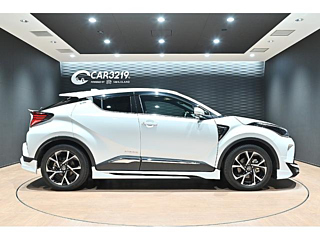 Toyota C HR image 6