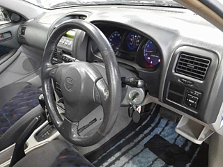 Toyota Caldina image 7