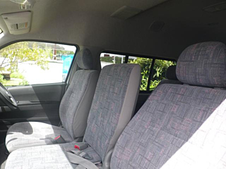 Toyota Hiace image 6