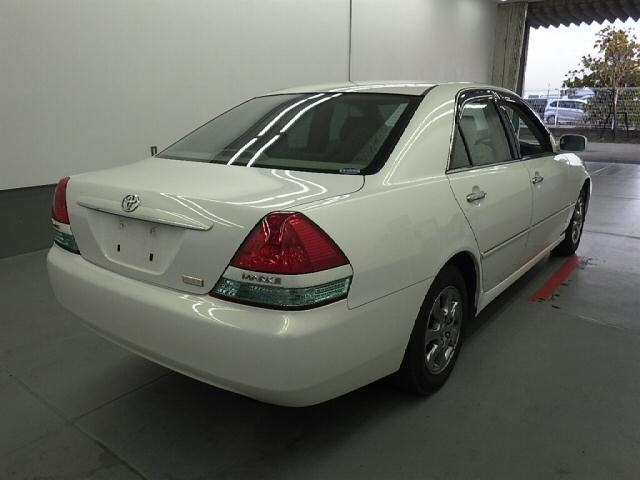 Toyota Mark II image 2