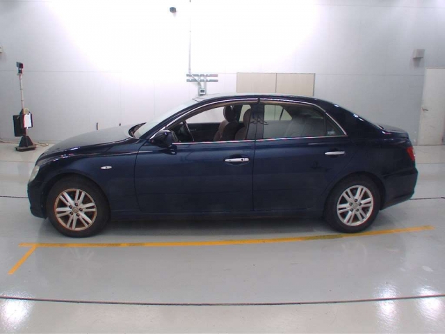 Toyota Mark X image 8