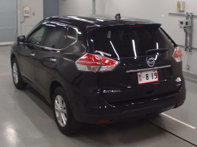 X-Trail Nissan image 2