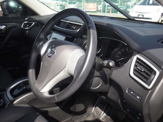 X-Trail Nissan image 3