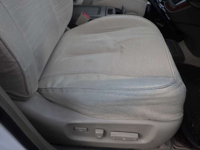 Toyota Harrier image 4