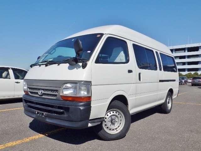 Toyota Hiace image 2