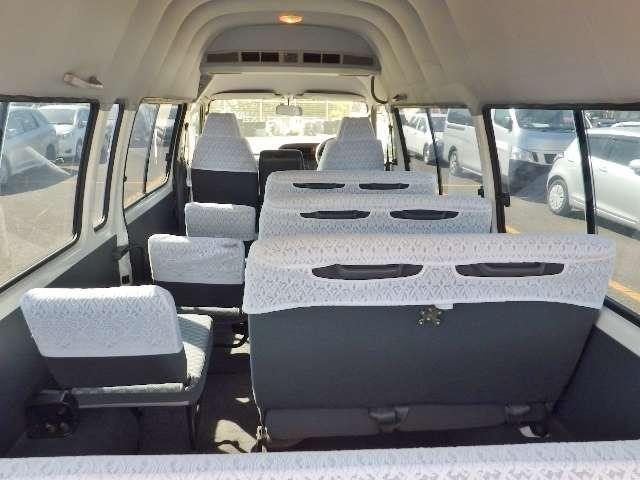 Toyota Hiace image 8