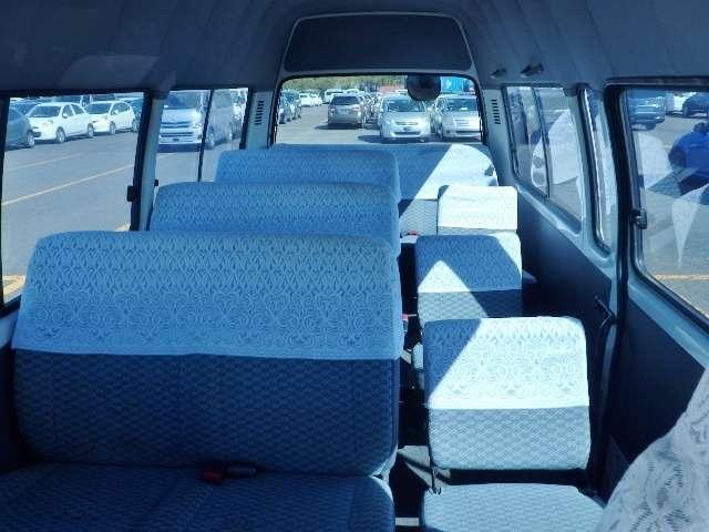Toyota Hiace image 7