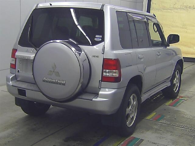MITSUBISHI PAJERO IO image 2